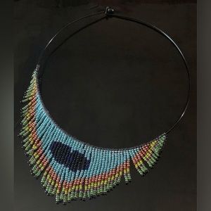 NWOT Peacock Seed Bead Choker